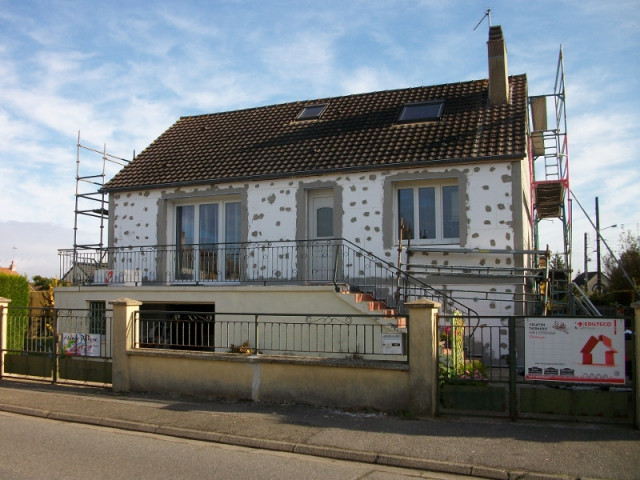 Comment isoler une vieille maison par l'extérieur