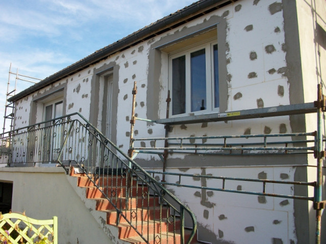 Isolation thermique par extérieur pour une maison