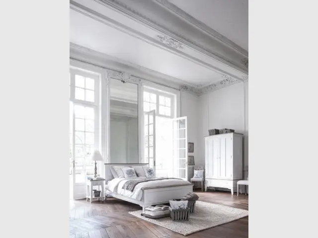Du blanc dans la chambre parentale pour un intérieur de style - Total look blanc dans nos intérieurs
