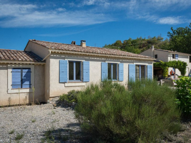 Conservation des murs d'origine - Rénovation maison individuelle avec structure bois