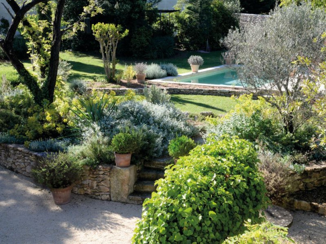 Un jardin restructuré et sublimé