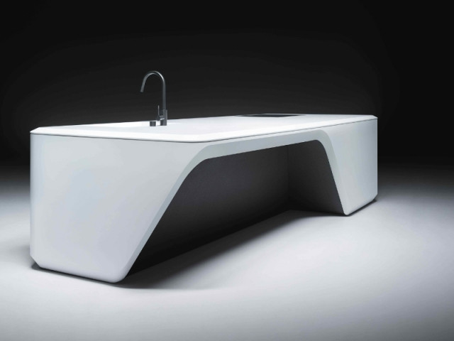 Une table monobloc signée Zaha Hadid 