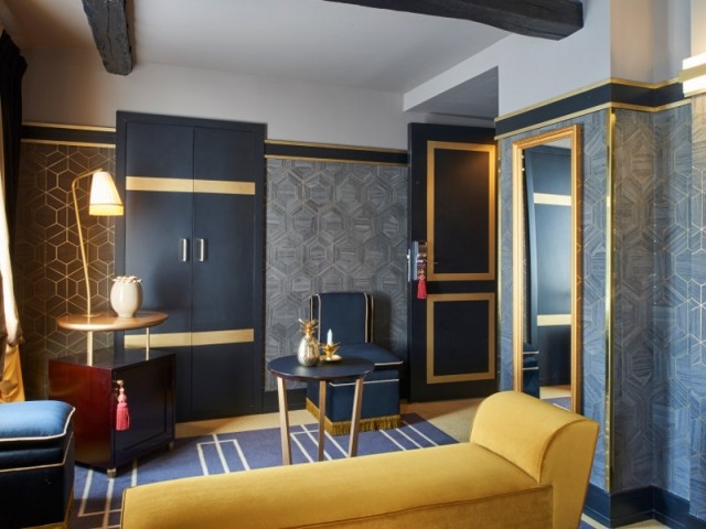 L'une des chambres Diamant noir de l'hôtel Maison Nabis Paris