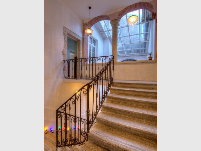 L'escalier central de la Maison d'Ambronay