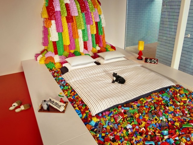 La maison est entièrement conçue en LEGO 