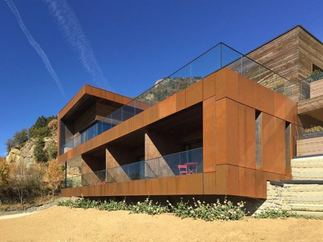 L'acier corten pour structurer une maison en bois - Maison les Chauvins