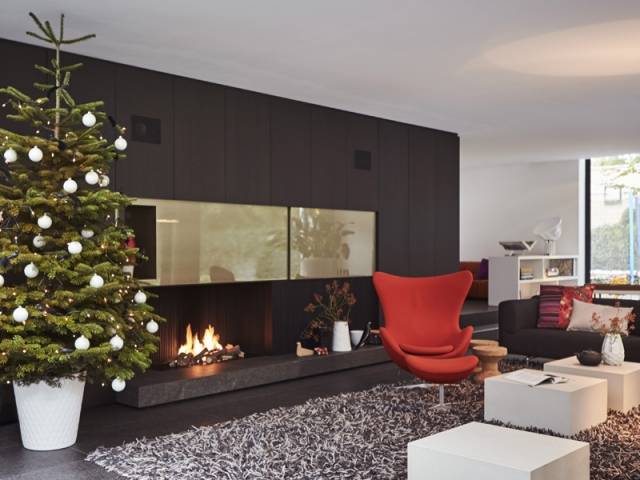 Noël au coin du feu dans un cocon ultra moderne