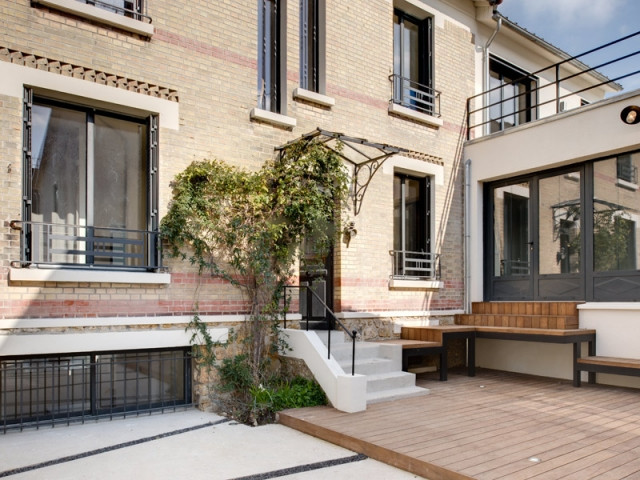 Une maison magnifiée par une extension et&hellip; une piscine intérieure