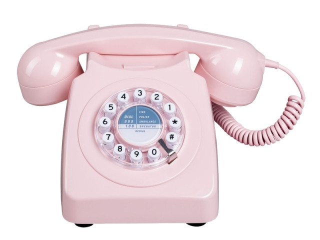 Téléphone rétro dusty pink Wild and Wolf, en vente chez The Cool Republic, prix : 65 &euro;