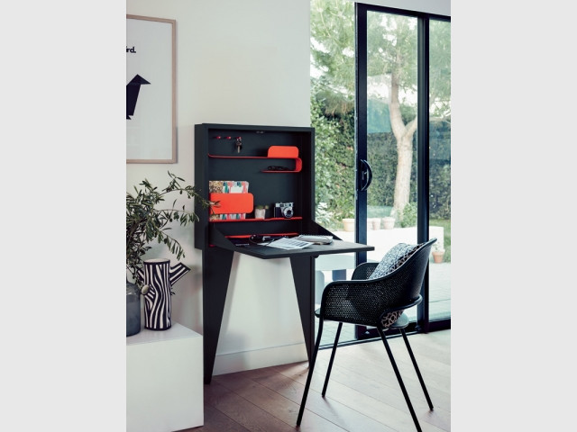 Un petit bureau qui se fait vite oublier