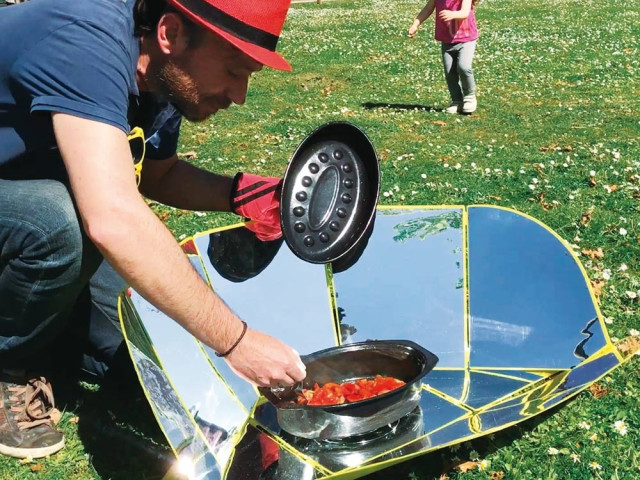 Le plus écolo : barbecue solaire Solar Brother 