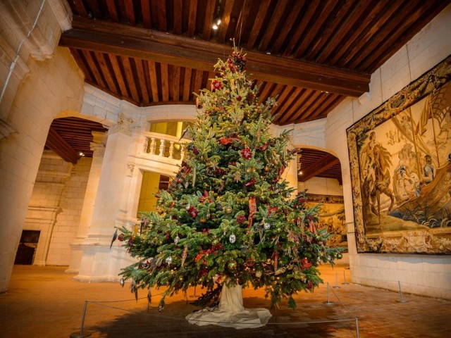 Le grand sapin de Noël du Château de Chambord 