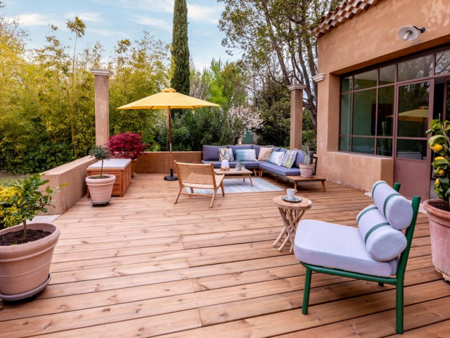 Du bois choisi avec soin pour une terrasse plus durable 