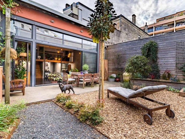 Un jardin avec terrasse 