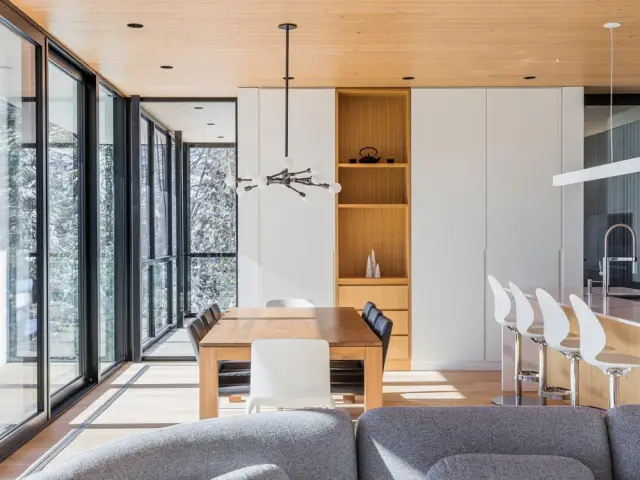Un intérieur baigné de lumière