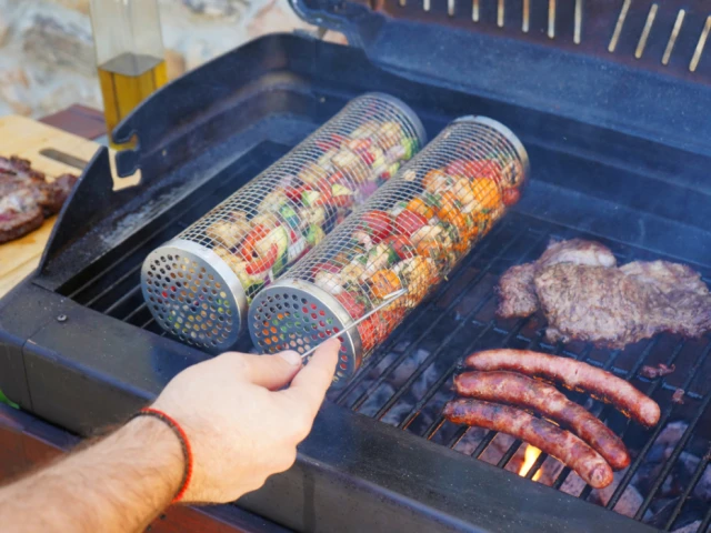 Un outil malin pour griller les légumes 