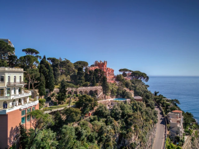 La mythique villa Art déco de l'acteur Sean Connery, perchée sur les hauteurs de Mont Boron à Nice