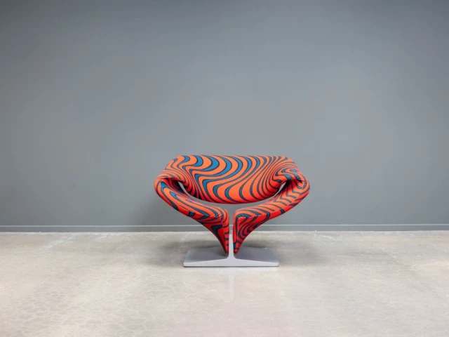Chaise Ribbon