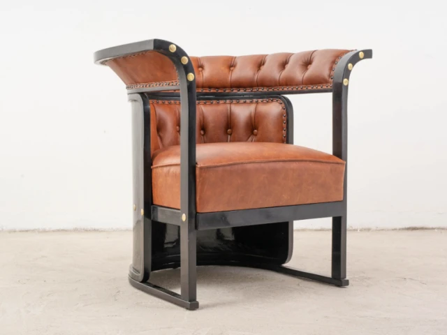 Fauteuil model no. 6534