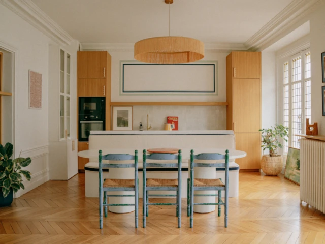 Une cuisine ouverte sur le salon