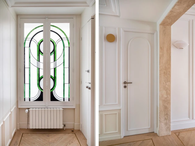 Une entrée avec un superbe vitrail 