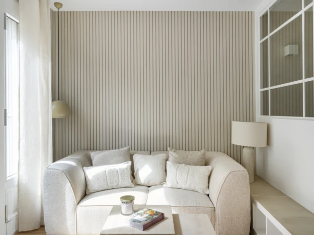 Camaïeu de beige dans le salon