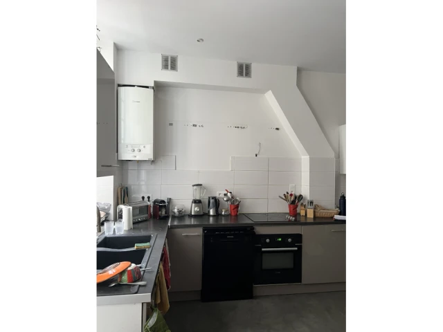 Zoom sur la cuisine avant travaux