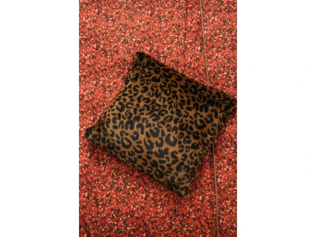 Une fausse fourrure qui réchauffe l'atmosphère 