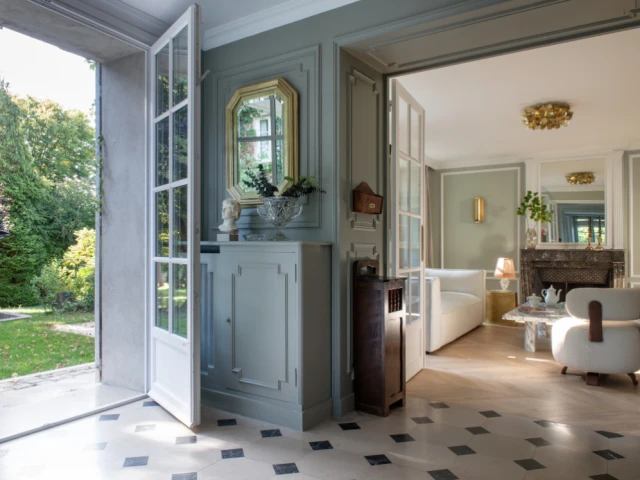 L'entr&eacute;e de la maison