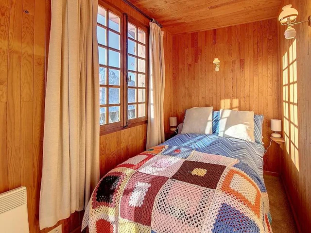 L'ancienne chambre ralliée au palier 