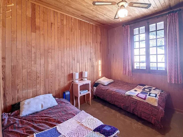 L'une des chambres d'enfant avant les travaux 