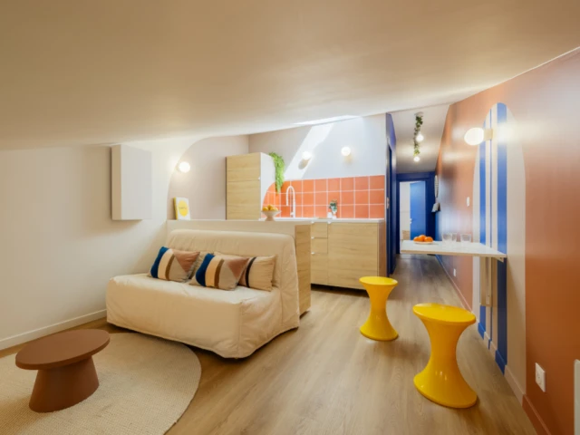 La pi&egrave;ce de vie r&eacute;nov&eacute;e 