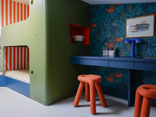 Vue de la chambre apr&egrave;s am&eacute;nagement 