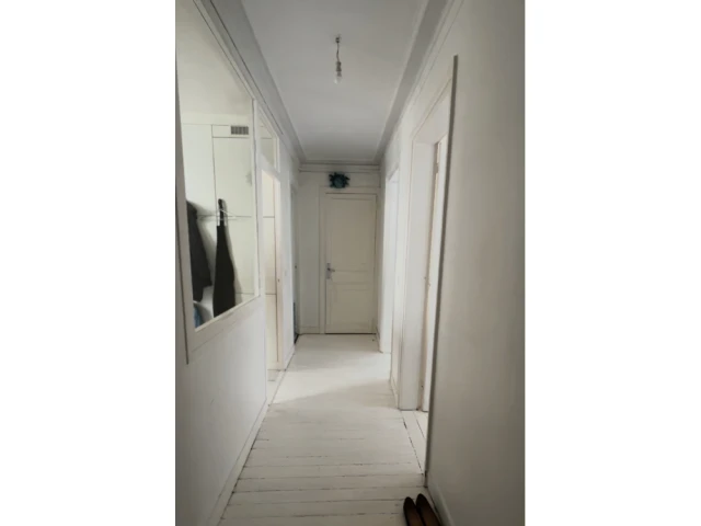 L'entr&eacute;e avant les travaux 