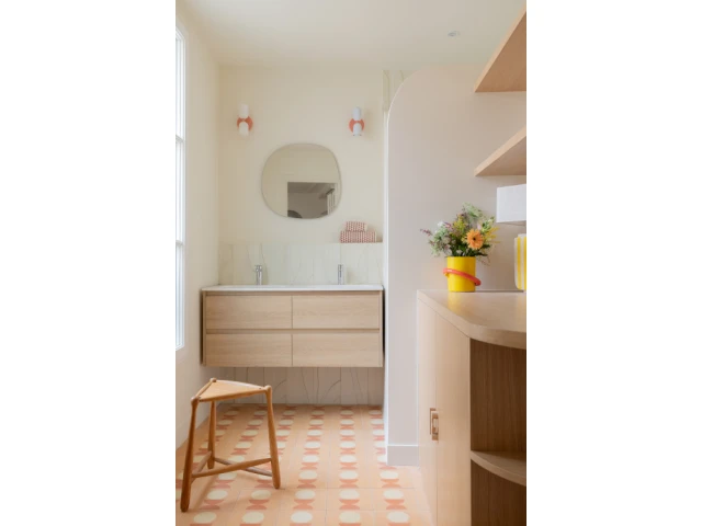 La salle de bains parentale apr&egrave;s les travaux 