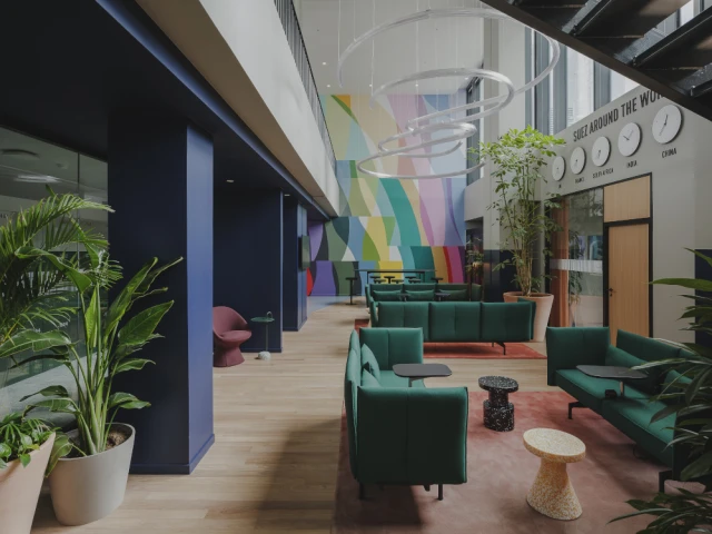 Fresque de Lotfi Hammadi dans l'aile B 