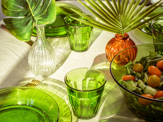 Vaisselle en verre tremp&eacute;