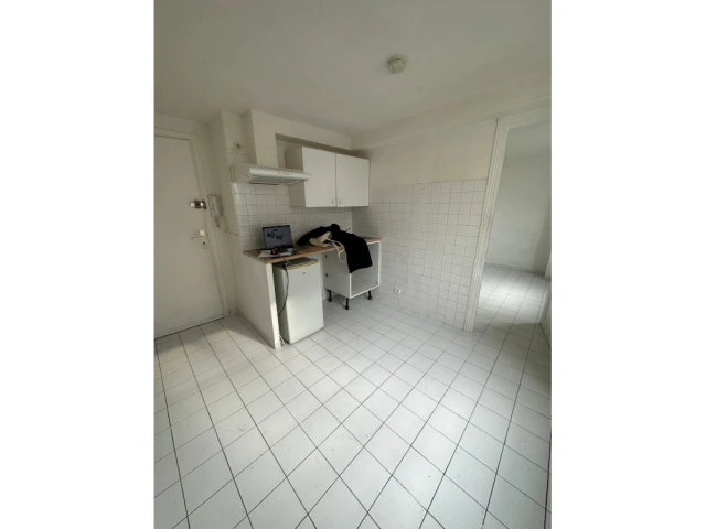 L'ancienne chambre vue depuis la pi&egrave;ce de vie 