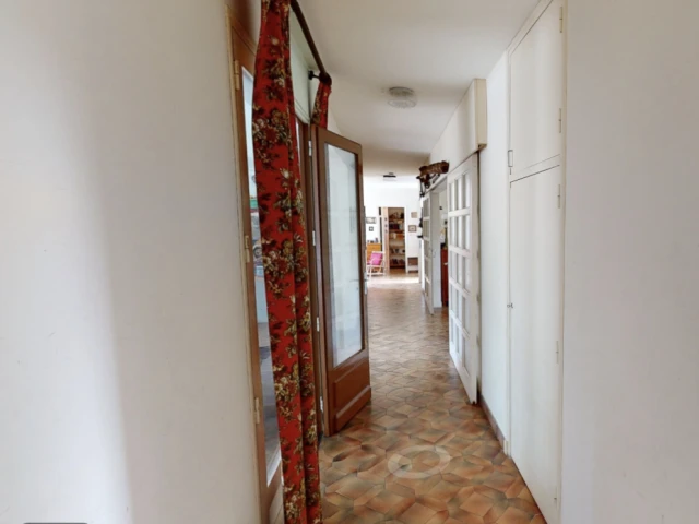 Le couloir avant les travaux 