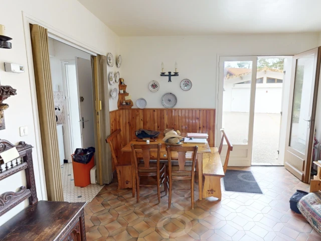 La salle &agrave; manger avant les travaux 