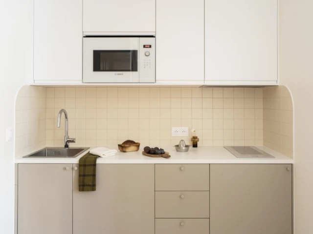 La cuisine apr&egrave;s les travaux, Les D&eacute;coreuses