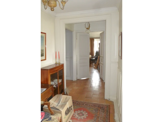 L'entr&eacute;e avant la r&eacute;novation 