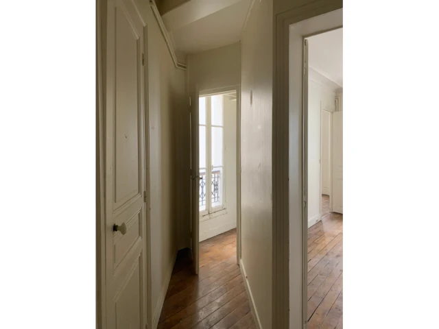 Les anciens couloir et salon 