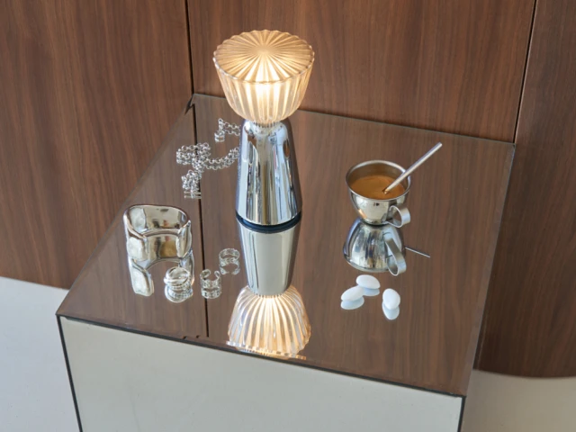 Lampe Swiing chrom&eacute;e 