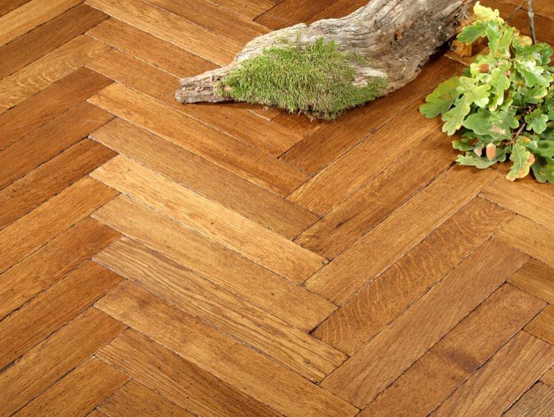 Vieux parquet : nos conseils pour l'entretenir et le récupérer