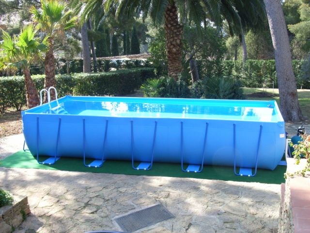 piscine jardin plastique