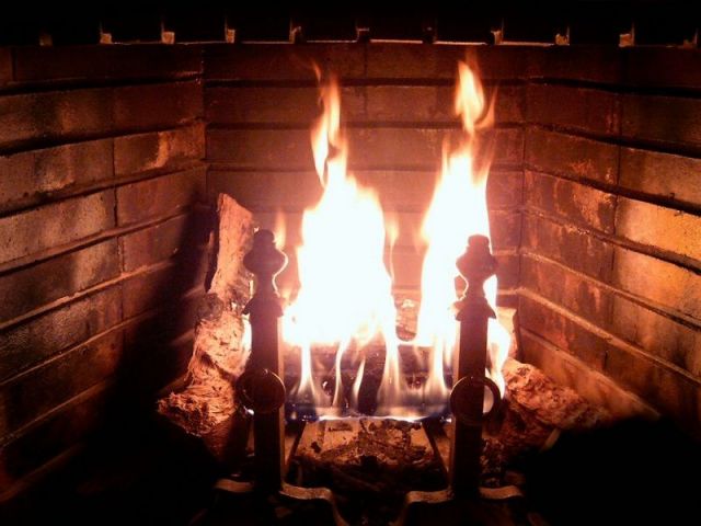 Inserts de cheminée et foyers fermés : Guide d'achat - Conseils Thermiques
