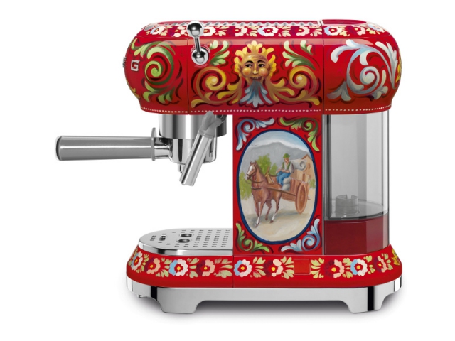 Machine à café SMEG et Dolce & Gabbana