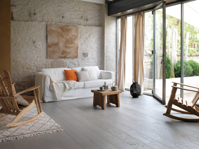 Une chambre zen au parquet gris 