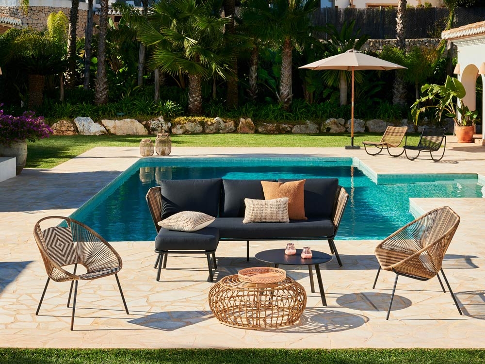 mobilier de piscine Lyon